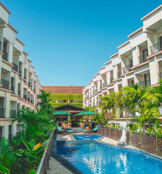 Cross Paasha Bali Seminyak — Property