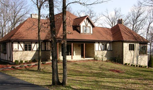 Crown Ridge Tiger Sanctuary Lodging — Property