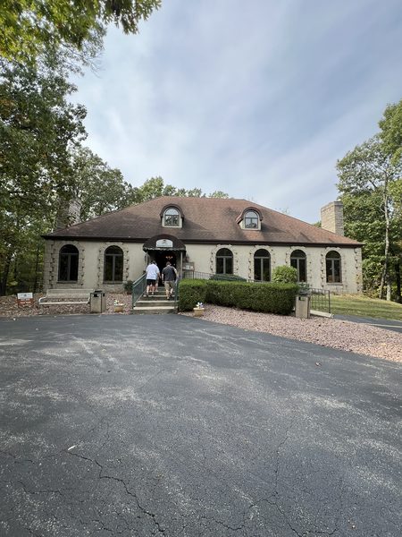 Crown Ridge Tiger Sanctuary Lodging — Property