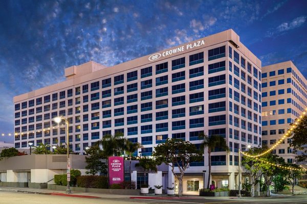 Crowne Plaza Los Angeles Harbor Hotel By IHG Los Angeles California — Property