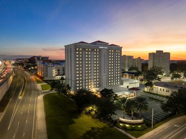 Crowne Plaza Orlando Downtown By IHG Orlando Florida — Property