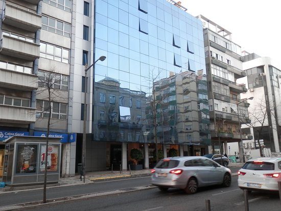 Czar Lisbon Hotel — Property