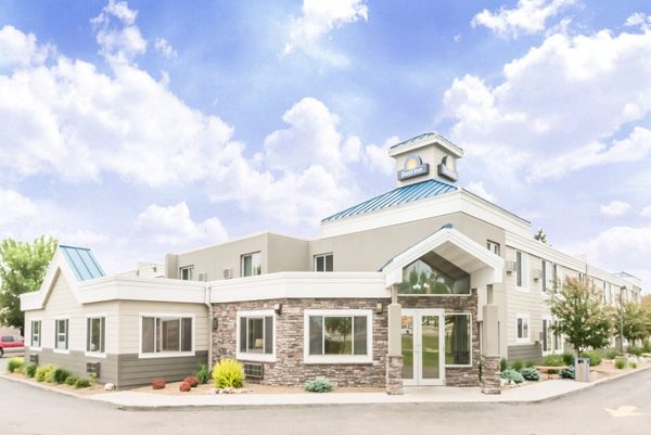 Days Inn by Wyndham Bismarck — Property