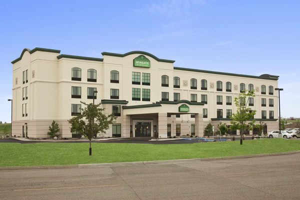 Days Inn by Wyndham Bismarck — Property