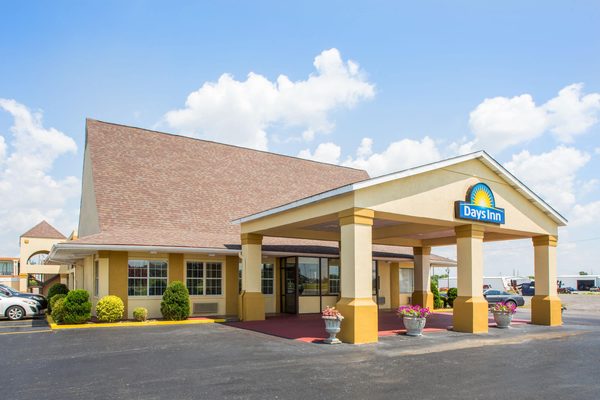 Days Inn By Wyndham Blytheville — Property