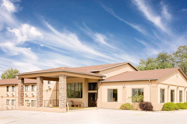 Days Inn By Wyndham Boonville Boonville Missouri — Property