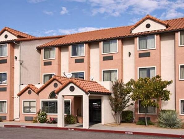Days Inn By Wyndham Camp Verde Arizona — Property