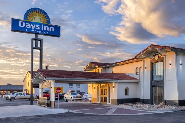 Days Inn by Wyndham Casper — Property