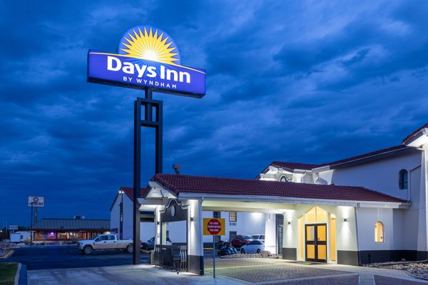 Days Inn by Wyndham Casper — Property