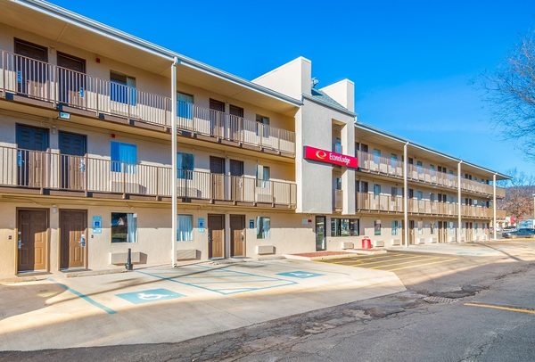 Days Inn by Wyndham Charleston WV — Property