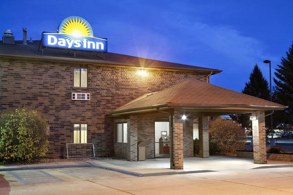 Days Inn by Wyndham Columbia Mall — Property
