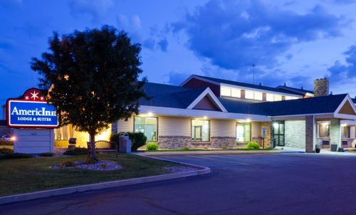 Days Inn by Wyndham Fargo West Acres — Property