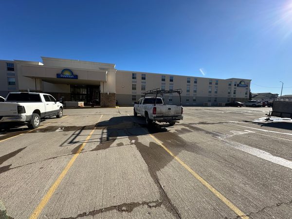Days Inn by Wyndham Gillette — Property