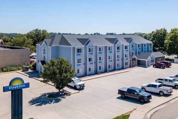 Days Inn by Wyndham Greeley Greeley Colorado — Property