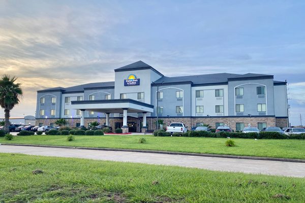Days Inn by Wyndham Houston — Property