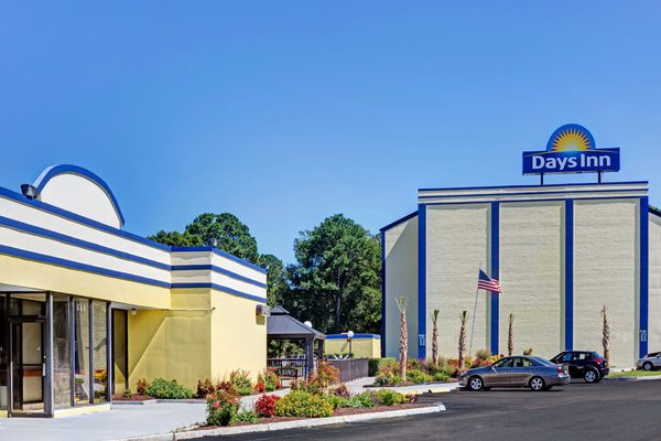 Days Inn By Wyndham Norfolk Airport — Property