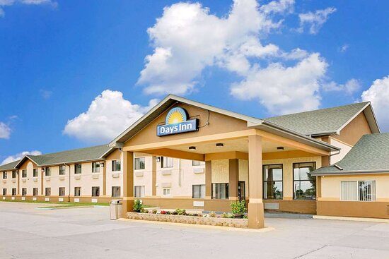 Days Inn By Wyndham North Sioux City — Property