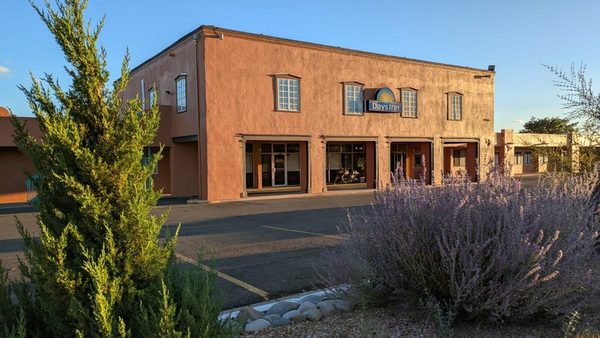 Days Inn by Wyndham Santa Fe New Mexico — Property