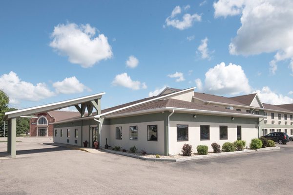 Days Inn by Wyndham Watertown — Property