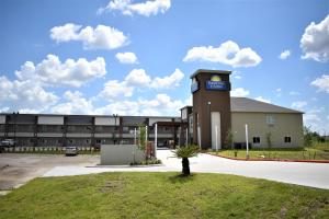 Days Inn Suites By Wyndham Downtown University Of Houston — Property