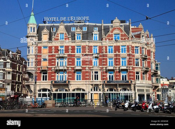 De Herbert Amsterdam — Property