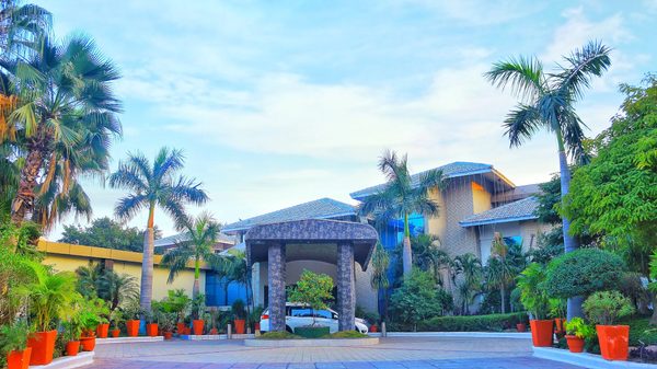 Dee Marks Hotel Resorts — Property