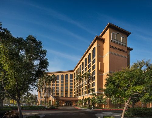 Delta Hotels Anaheim Garden Grove — Property