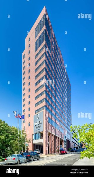Delta Hotels Richmond Downtown — Property