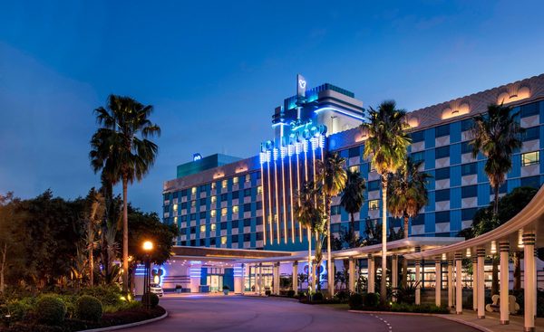 Disney s Hollywood Hotel — Property
