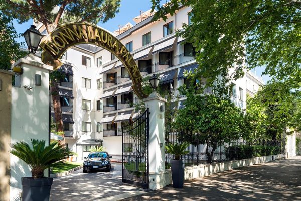 Donna Laura Palace Hotel — Property