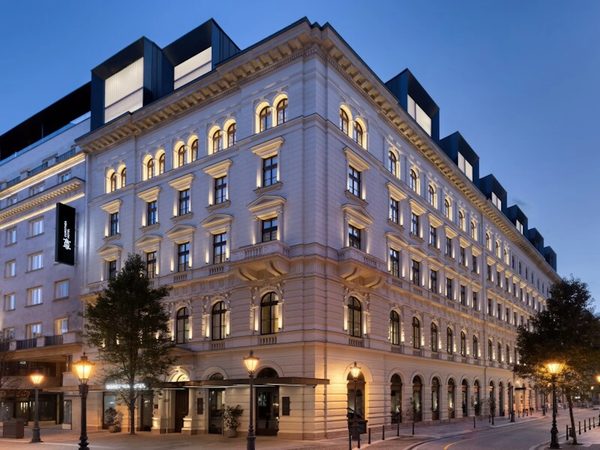Dorothea Hotel Budapest Autograph Collection — Property