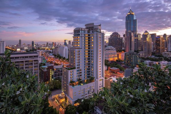DoubleTree by Hilton Bangkok Ploenchit — Property