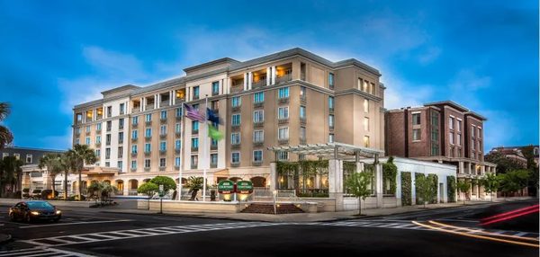 DoubleTree by Hilton Charleston Riverview — Property