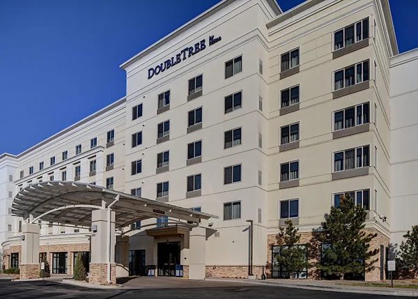 DoubleTree by Hilton Denver International Airport — Property