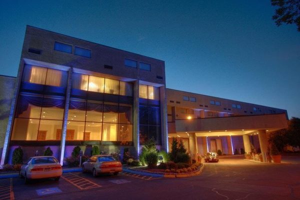 Doubletree By Hilton Fort Worth South Hotel Conference Center — Property