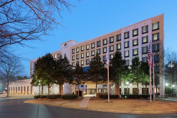Doubletree By Hilton Hotel Atlanta Airport — Property