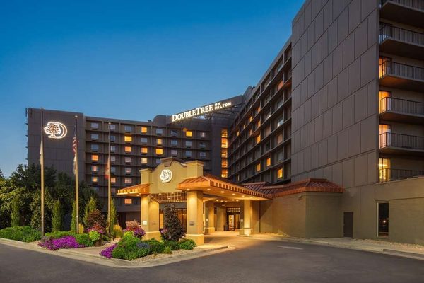 Doubletree By Hilton Hotel Denver Denver Colorado — Property