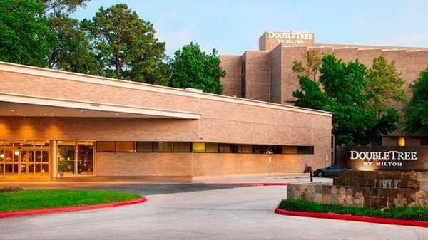 DoubleTree by Hilton Hotel Houston Intercontinental Airport — Property