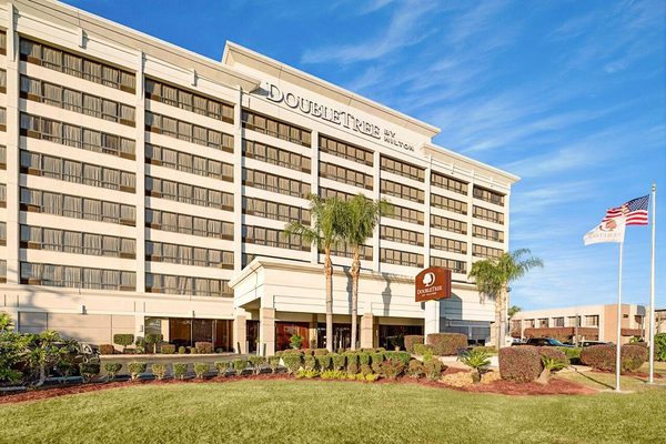 DoubleTree by Hilton Hotel New Orleans — Property