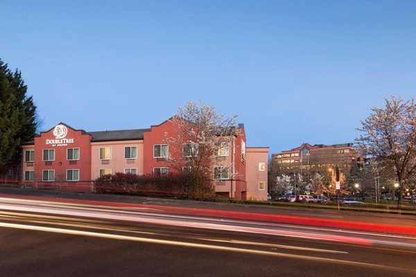 Doubletree By Hilton Hotel Portland Tigard — Property