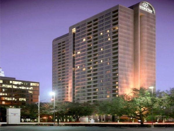 DoubleTree by Hilton Hotel Suites Houston by the Galleria Houston Texas — Property