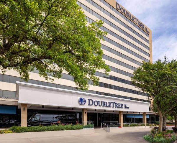 DoubleTree by Hilton Houston Medical Center Hotel Suites — Property
