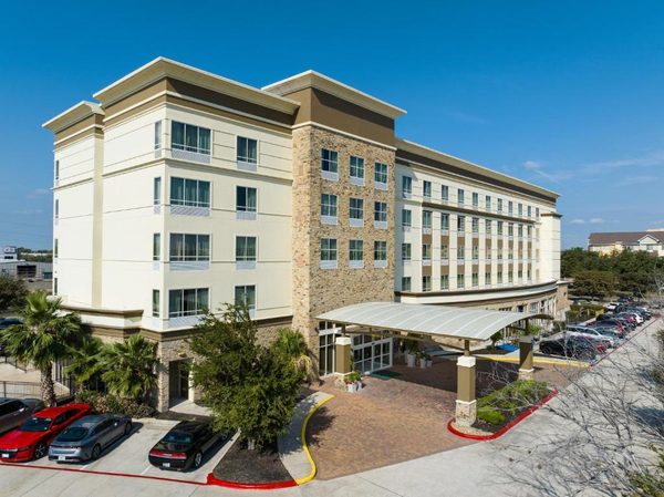 DoubleTree by Hilton Houston Westchase — Property