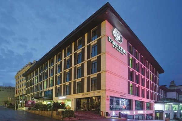DoubleTree by Hilton Istanbul Old Town Istanbul — Property