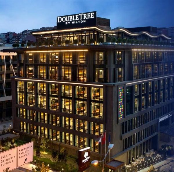 Doubletree By Hilton Istanbul Piyalepasa Istanbul — Property