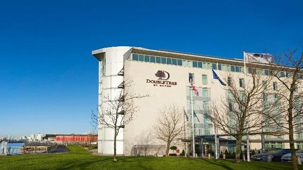 DoubleTree By Hilton London Excel — Property