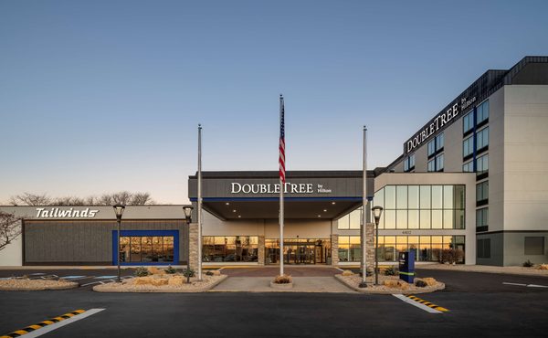 DoubleTree by Hilton Madison Downtown Madison Wisconsin — Property