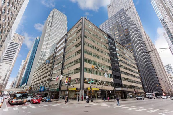 Downtown Suites Chicago Illinois — Property