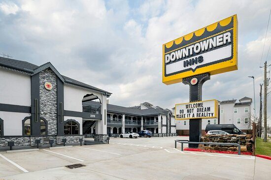 Downtowner Inns Hamilton Street — Property