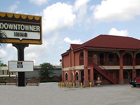 Downtowner Inns Hamilton Street — Property